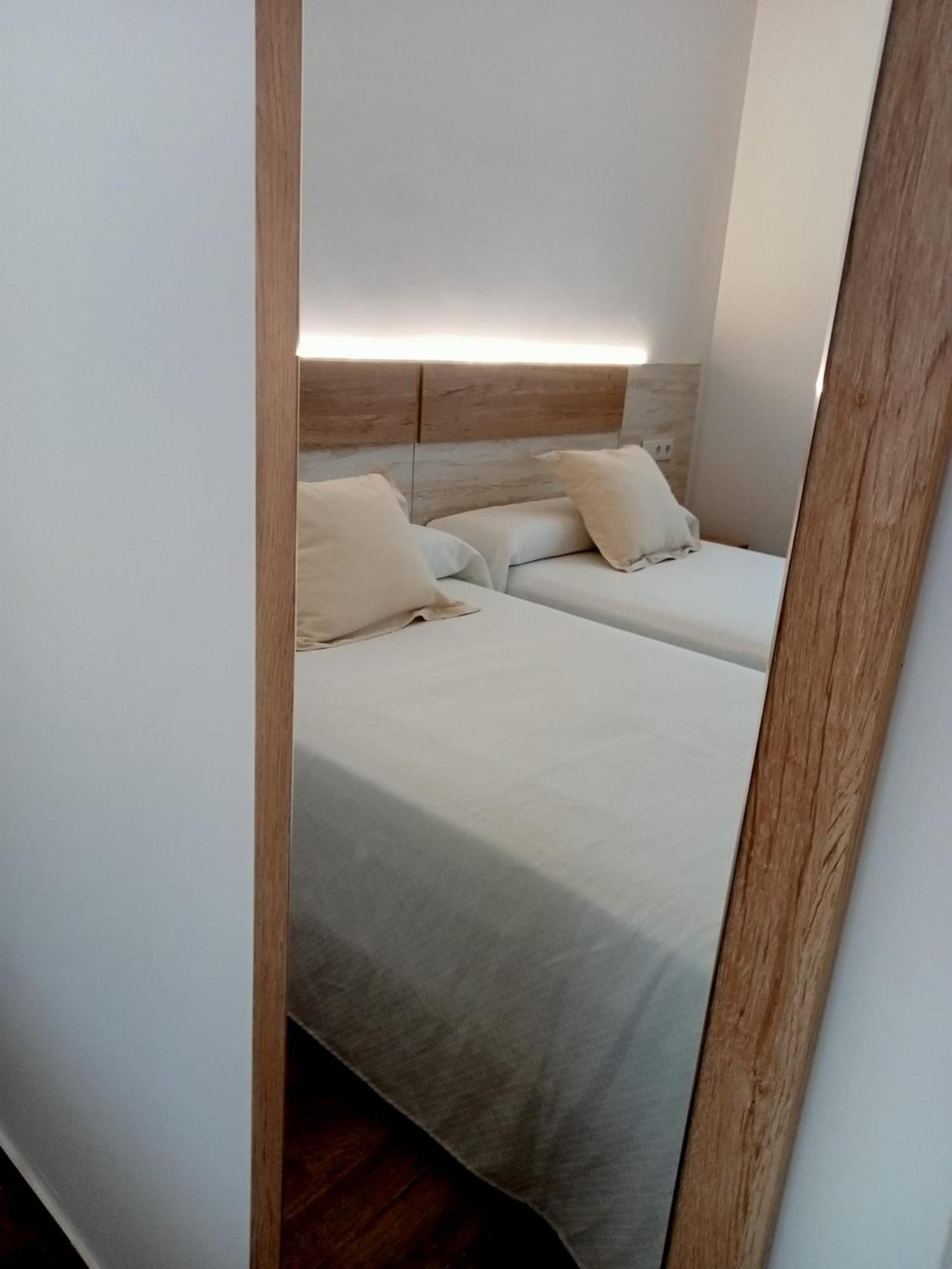 Apartamentos El Arenal Асебо Номер фото